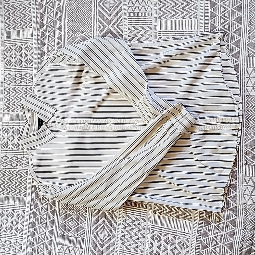Calvin Klein jeans brand long sleeve button down shirt white and grey medium